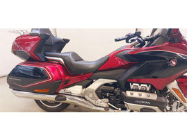 Moottoripyörä Honda GL 2018 20672110