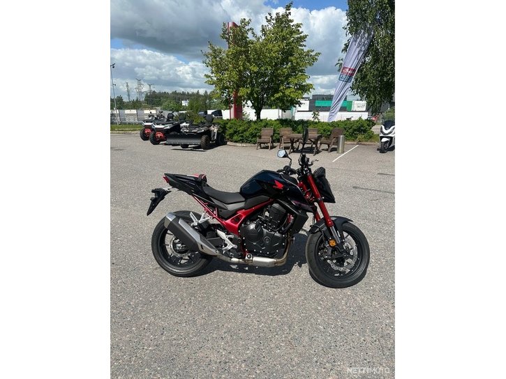 Moottoripyörä Honda CB 2024 20724473