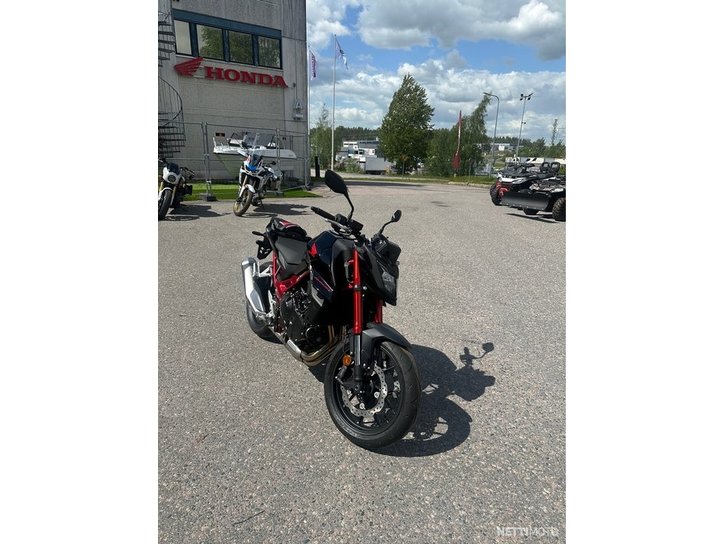 Moottoripyörä Honda CB 2024 20724475