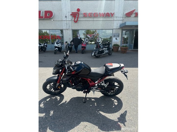 Moottoripyörä Honda CB 2024 20724479