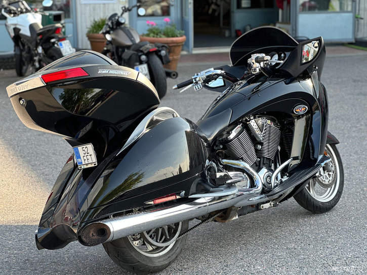 Moottoripyörä Victory Vision 2008 20817960