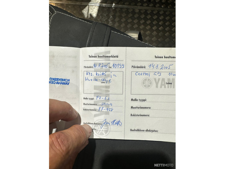 Moottoripyörä Yamaha FZ6-S 2005 21680930