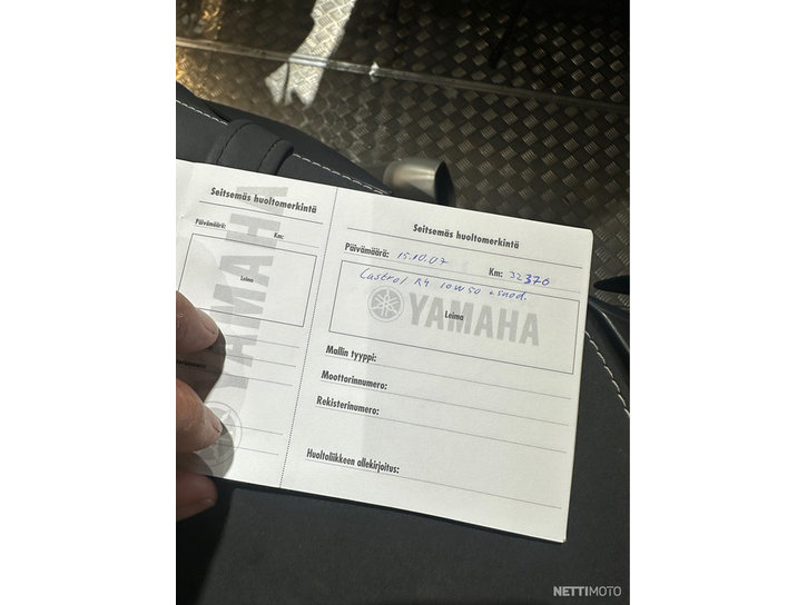 Moottoripyörä Yamaha FZ6-S 2005 21680940