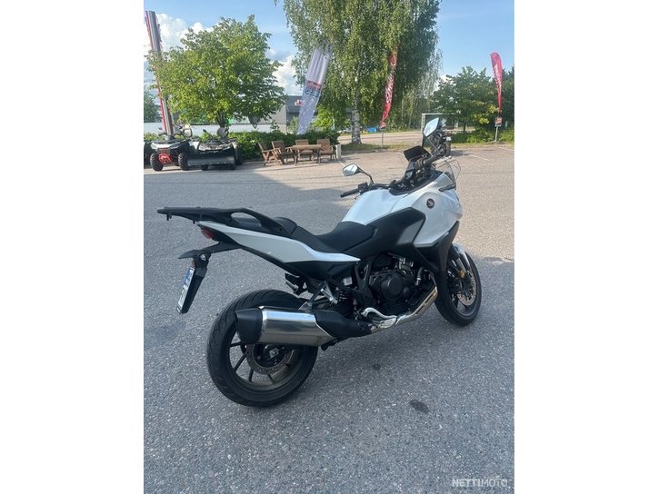Moottoripyörä Honda NT 2022 20835586
