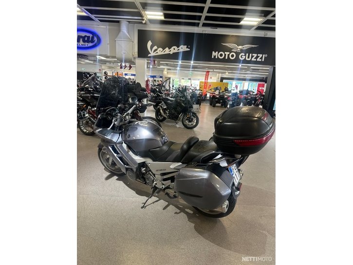 Moottoripyörä Yamaha FJR 2005 20848924