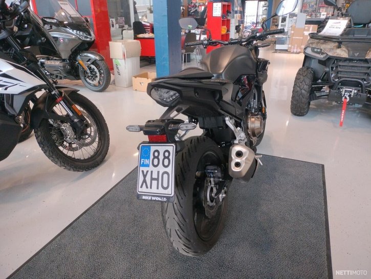 Moottoripyörä Honda CB 2023 20849553