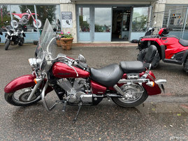 Moottoripyörä Honda VT 2005 20864081