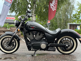 Moottoripyörä Victory Vegas 2015 20957712