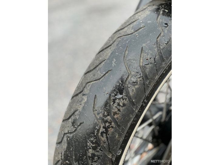 Moottoripyörä Victory Vegas 2015 20957725