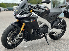 Moottoripyörä Aprilia Tuono 2022 21076367