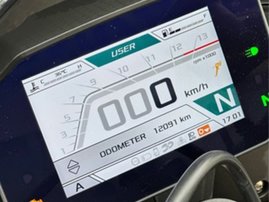 Moottoripyörä Aprilia Tuono 2022 21076382