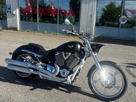 Moottoripyörä Victory Jackpot 2011 21155288