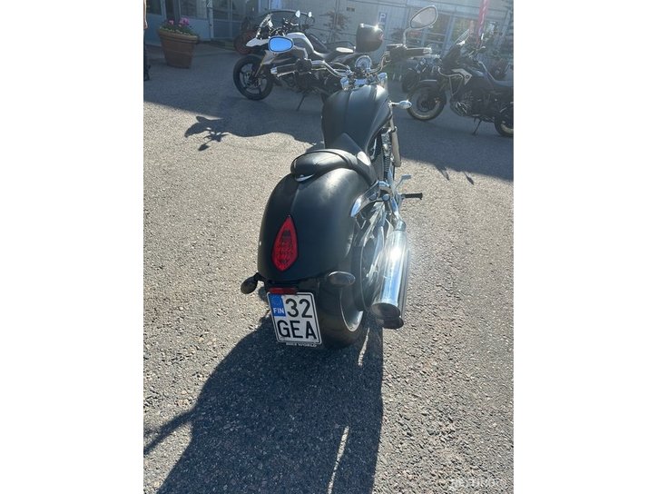 Moottoripyörä Victory Jackpot 2011 21155293