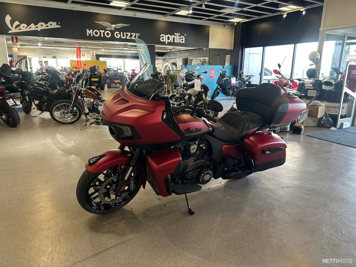 Moottoripyörä Indian Pursuit 2025 21200073