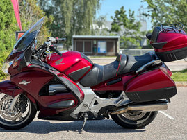 Moottoripyörä Honda ST 2005 21409325