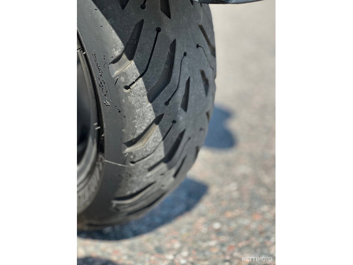 Moottoripyörä Honda ST 2005 21409335