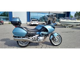Honda NT 3264806