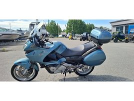 Moottoripyörä Honda NT 2006 21494195