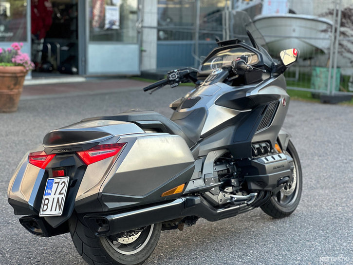 Moottoripyörä Honda GL 2018 21515947