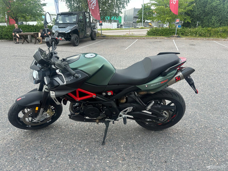 Moottoripyörä Aprilia Shiver 2018 21621729