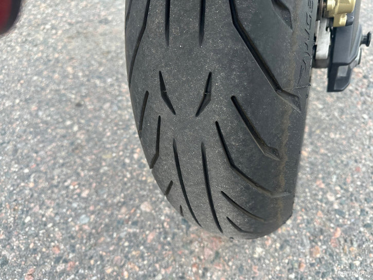 Moottoripyörä Aprilia Shiver 2018 21621732