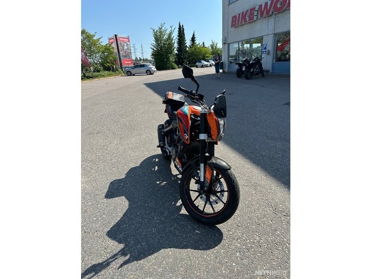 Moottoripyörä KTM 200 2012 21635156