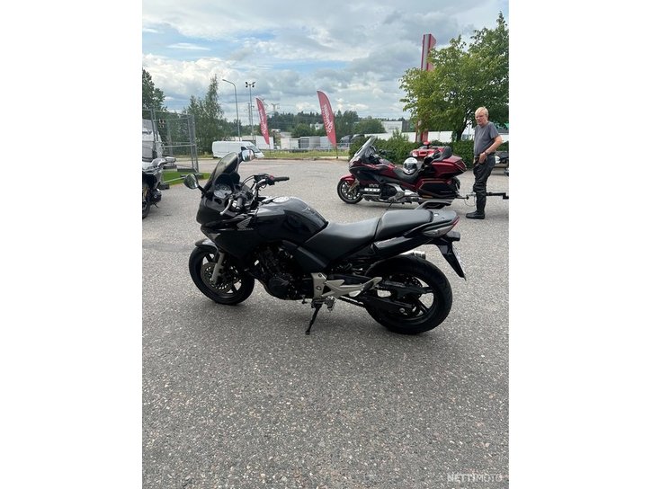 Moottoripyörä Honda CBF 2007 21666073