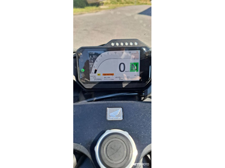 Moottoripyörä Honda CBR 2020 21725635