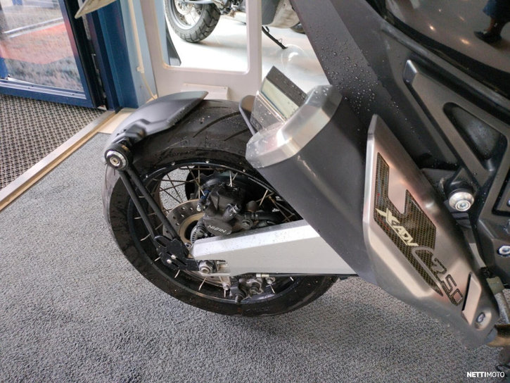 Skootteri Honda ADV 2017 21812623