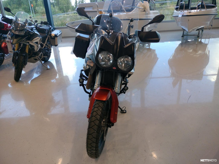 Moottoripyörä Moto Guzzi Stelvio 2014 21905339