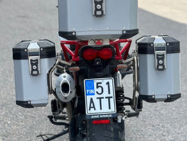 Moottoripyörä Moto Guzzi V85 2020 21952213