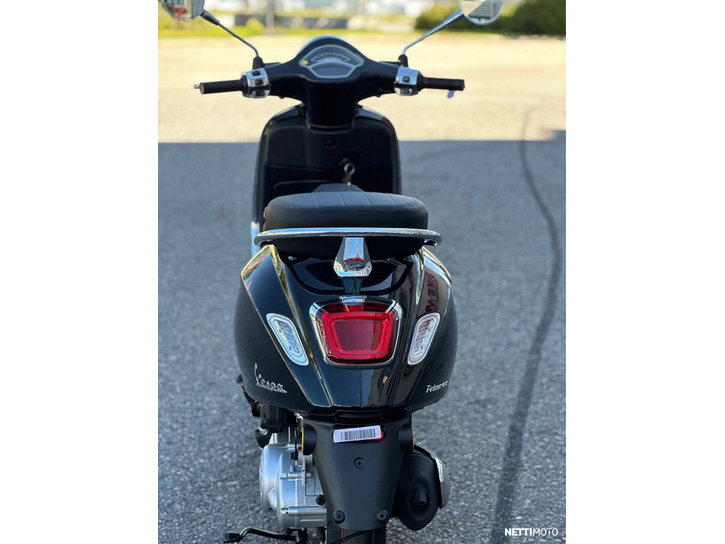 Skootteri Vespa Primavera 2024 22044684