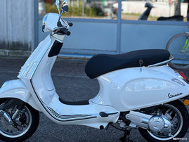 Skootteri Vespa Primavera 2024 22044709