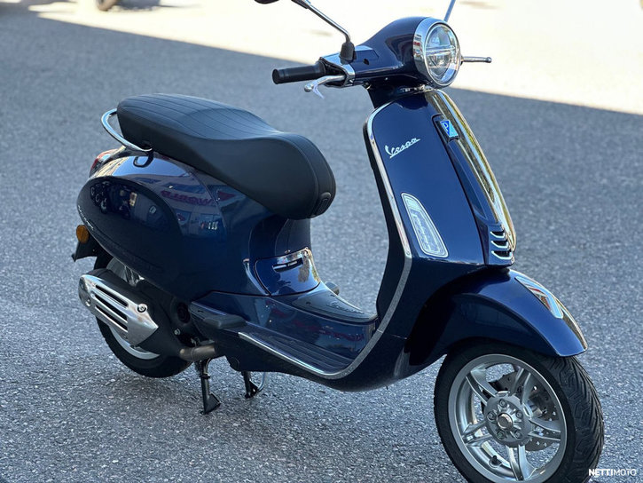 Skootteri Vespa Primavera 2024 22044733