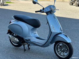 Skootteri Vespa Primavera 2023 22044965