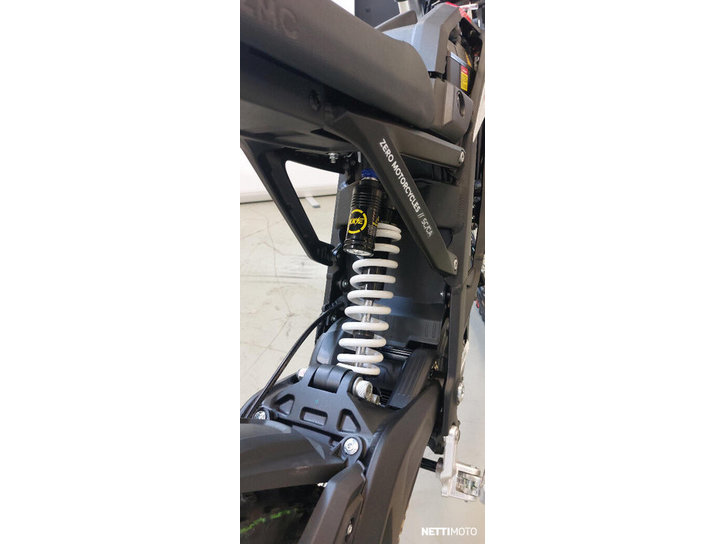 Mopo Zero XB 2026 22045009