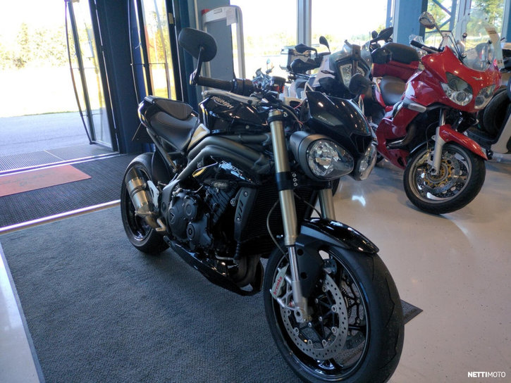Moottoripyörä Triumph Speed Triple 2018 22045273