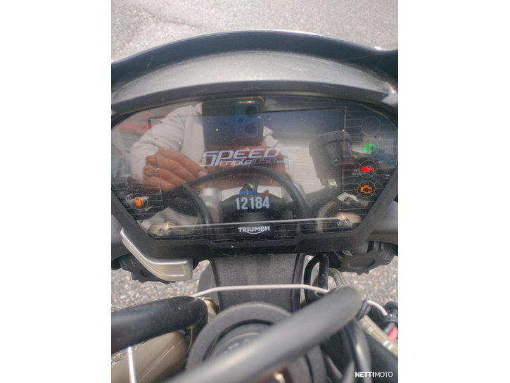 Moottoripyörä Triumph Speed Triple 2018 22045279