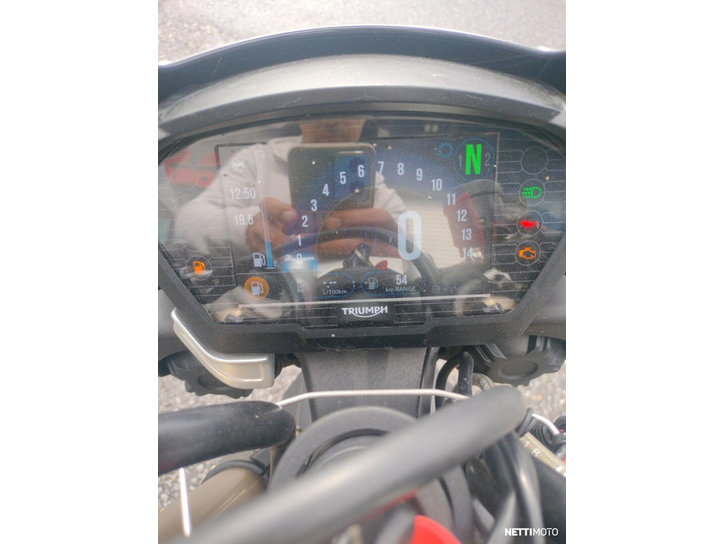 Moottoripyörä Triumph Speed Triple 2018 22045288