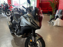 Moottoripyörä Honda NT 2023 22113776