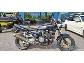 Yamaha XJR 3280315