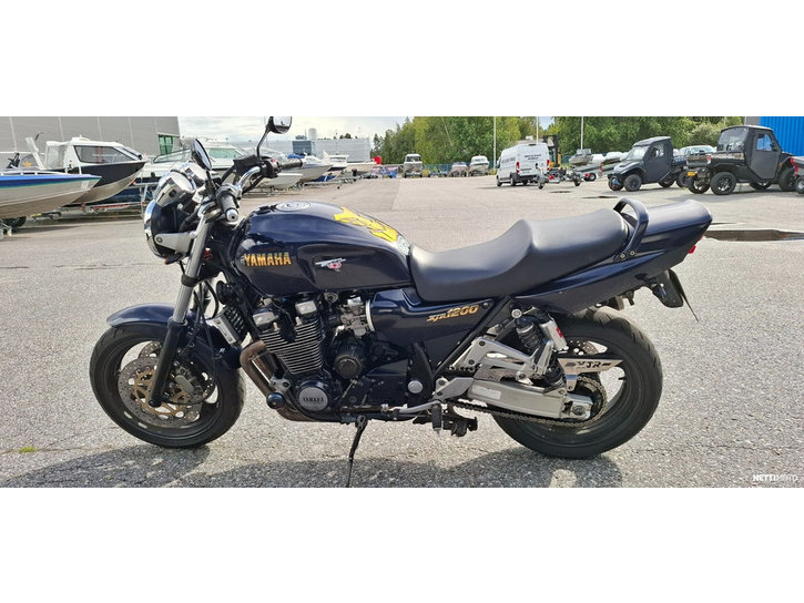 Moottoripyörä Yamaha XJR 1997 22114710