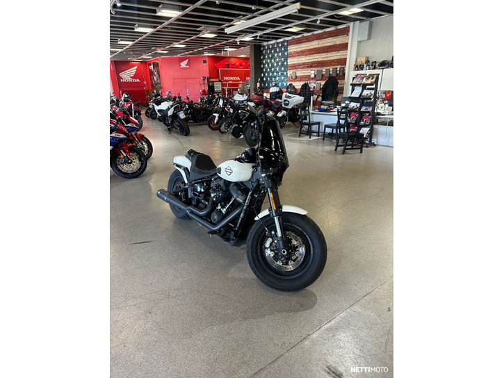 Moottoripyörä Harley-Davidson Softail 2019 22220526