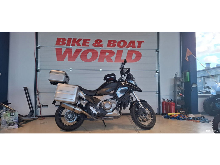 Moottoripyörä Honda VFR 2012 22261102