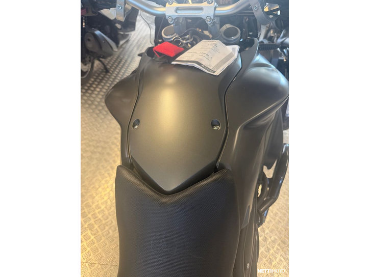 Moottoripyörä BMW F 2013 25198302