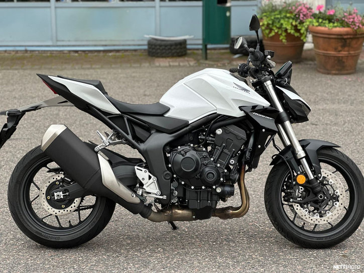 Moottoripyörä Honda CB 2025 22352551