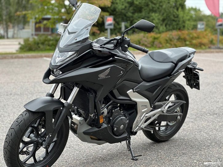 Moottoripyörä Honda NC 2024 22352919