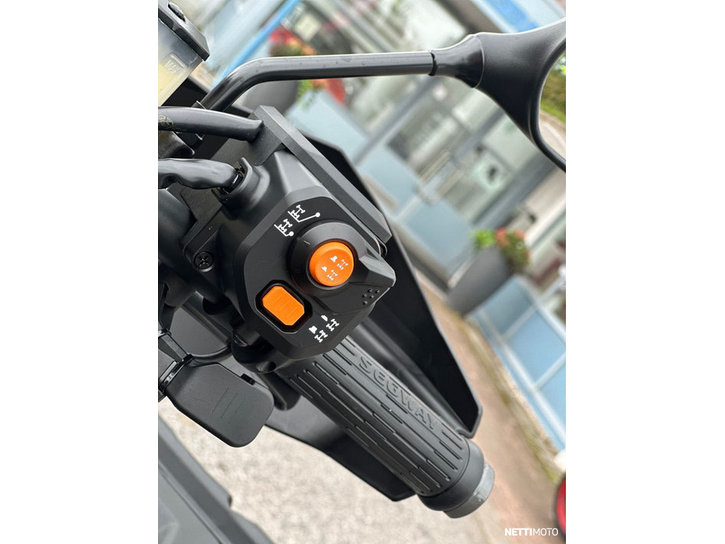 Mönkijä Segway Snarler 2025 22355595