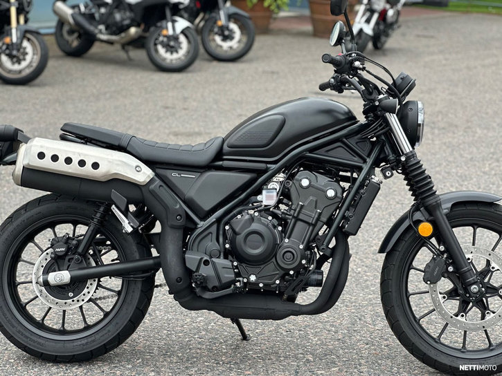 Moottoripyörä Honda CL 2023 22371855