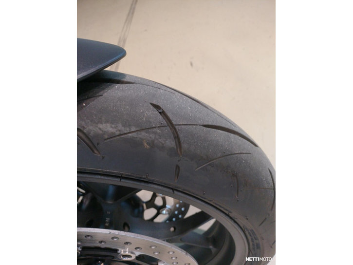 Moottoripyörä Honda CB 2025 22372300